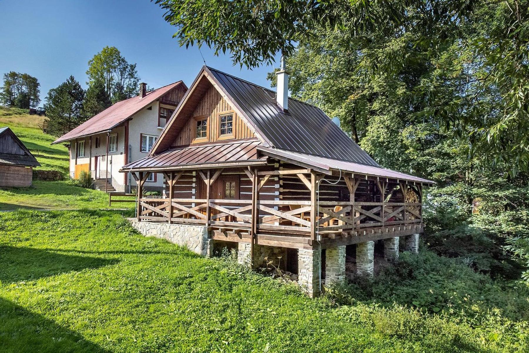 Villa Drevenica Na Kraji Sveta Osturna Exterior foto